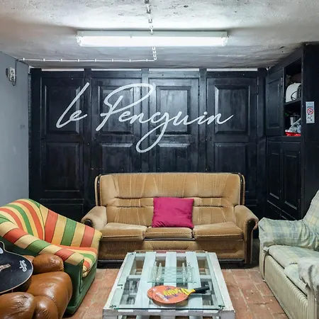 Hostel Le Penguin