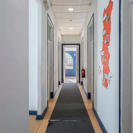 Le Penguin ファロ