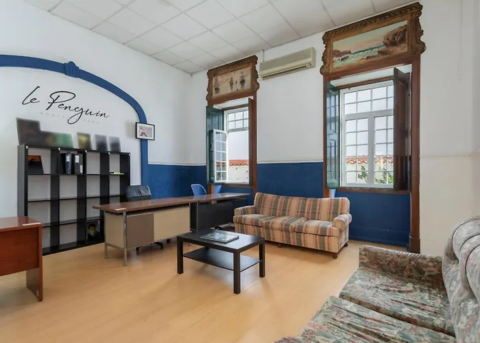 Le Penguin * Distrikt Faro